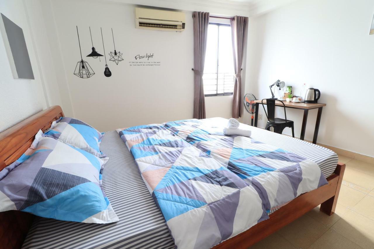 The Art - Vitamin Smiles Hostel Ho Chi Minh-Byen Eksteriør billede