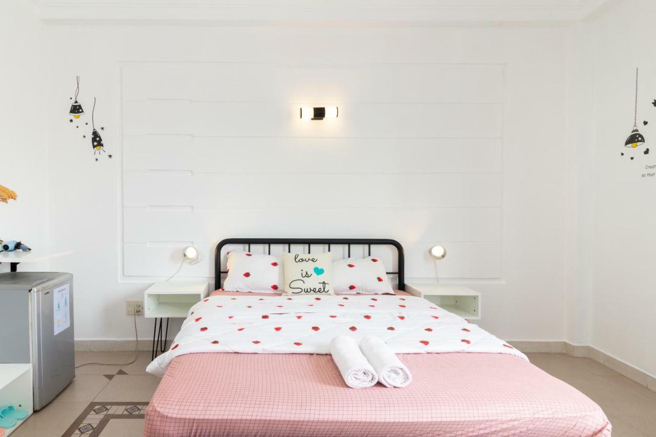 The Art - Vitamin Smiles Hostel Ho Chi Minh-Byen Eksteriør billede