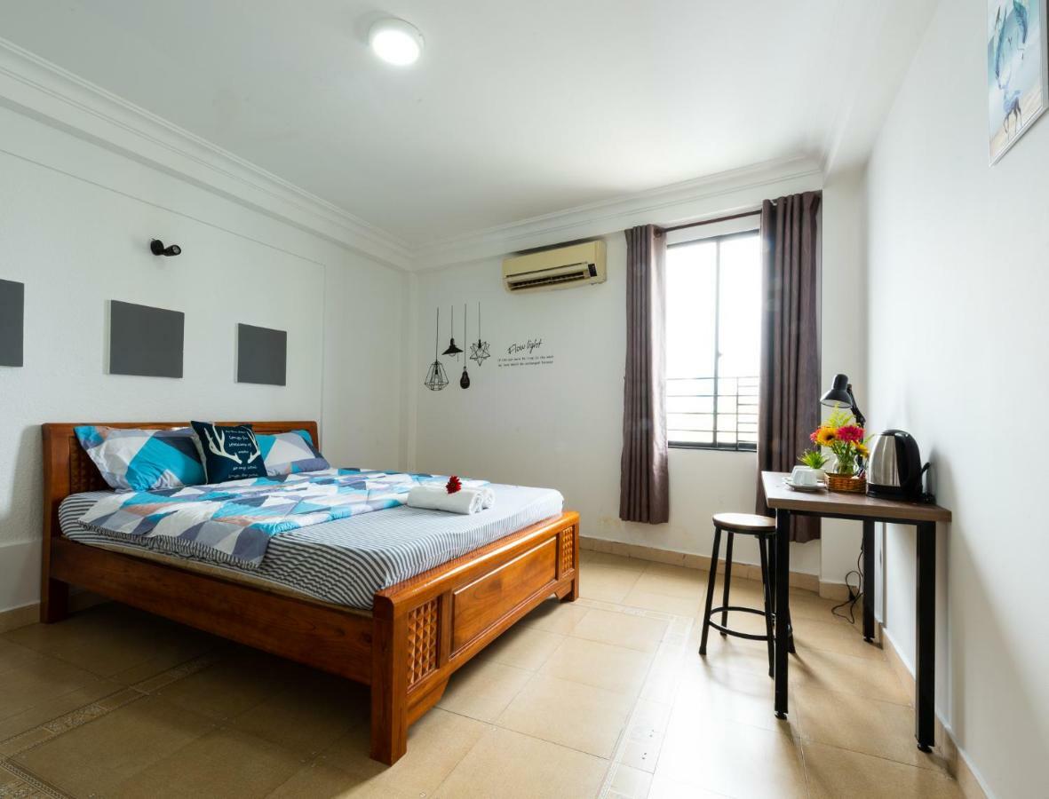 The Art - Vitamin Smiles Hostel Ho Chi Minh-Byen Eksteriør billede