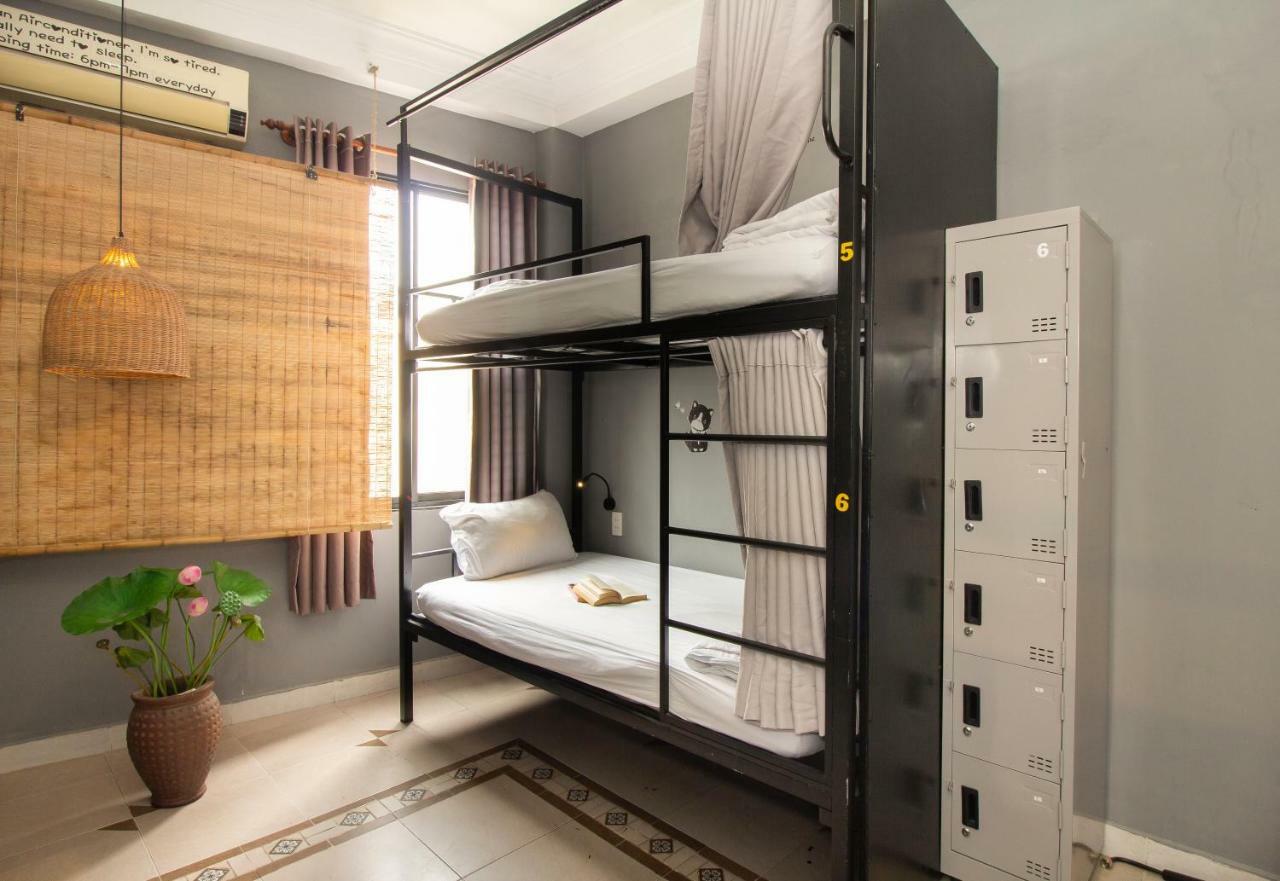 The Art - Vitamin Smiles Hostel Ho Chi Minh-Byen Eksteriør billede