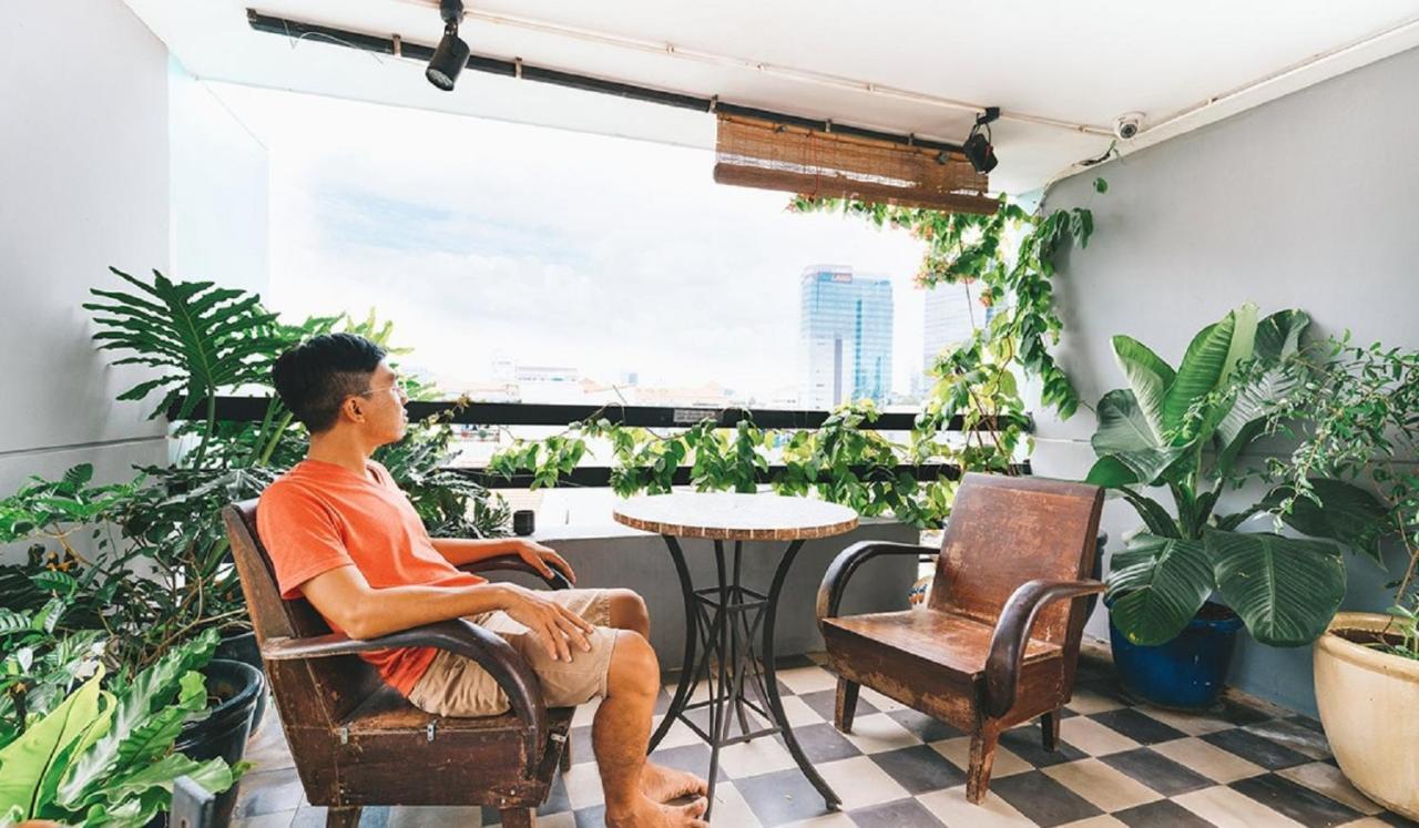 The Art - Vitamin Smiles Hostel Ho Chi Minh-Byen Eksteriør billede