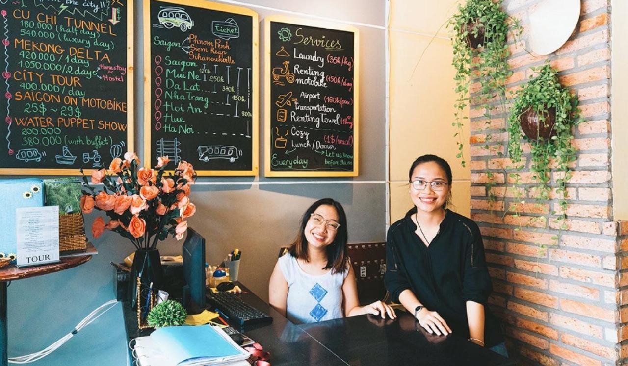 The Art - Vitamin Smiles Hostel Ho Chi Minh-Byen Eksteriør billede