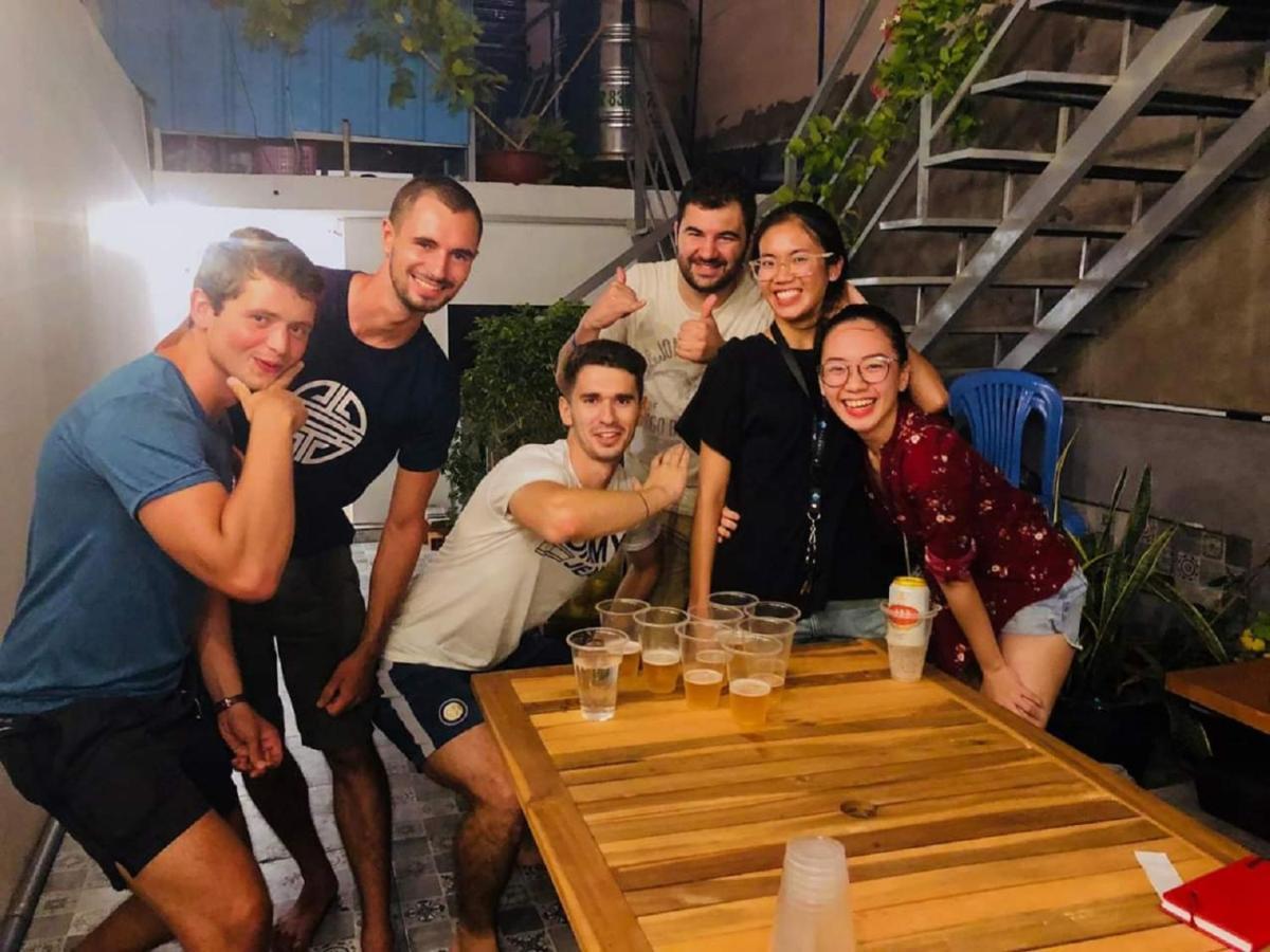 The Art - Vitamin Smiles Hostel Ho Chi Minh-Byen Eksteriør billede