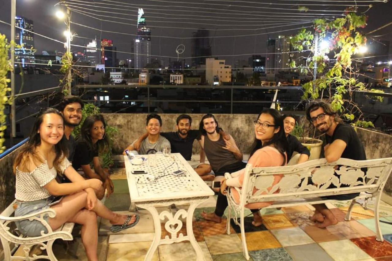 The Art - Vitamin Smiles Hostel Ho Chi Minh-Byen Eksteriør billede