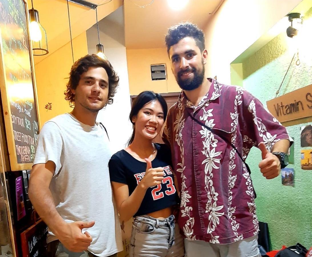 The Art - Vitamin Smiles Hostel Ho Chi Minh-Byen Eksteriør billede